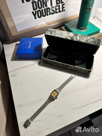 Часы в винтажном стиле