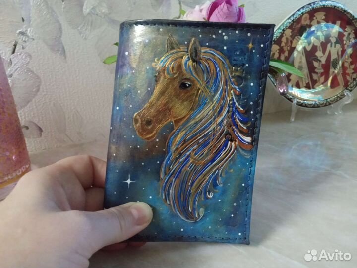 Обложка на паспорт кожаная