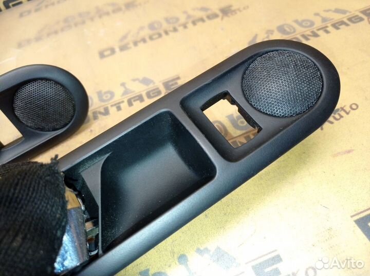 Ручки двери задние Комплект Пищалки Passat B5 Golf