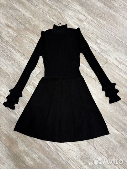 Платье zara S