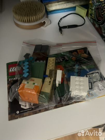 Lego minecraft фигурка Alex и курочка