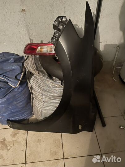 Крыло переднее на toyota camry 70