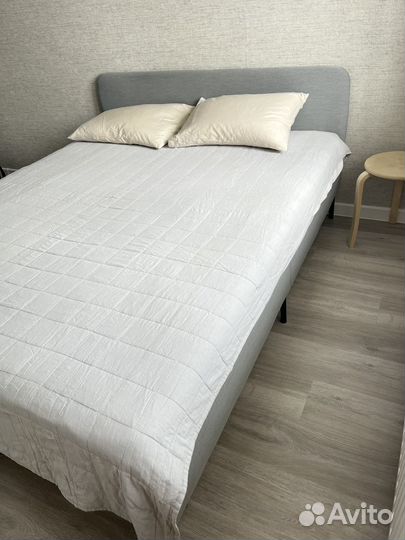 Стеганое покрывало hm