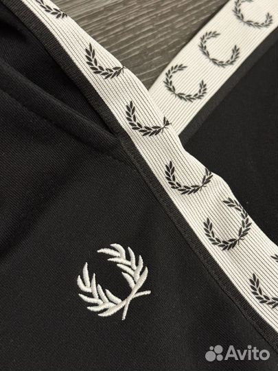 Спортивный костюм мужской Fred Perry