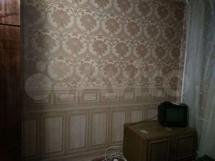 Комната 30 м² в 4-к., 2/5 эт.