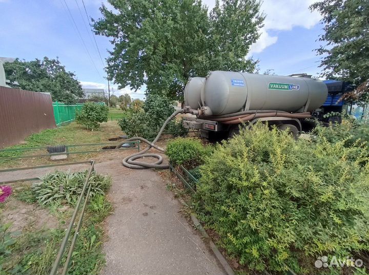 Откачка уличных туалетов Очистка выгребных ям