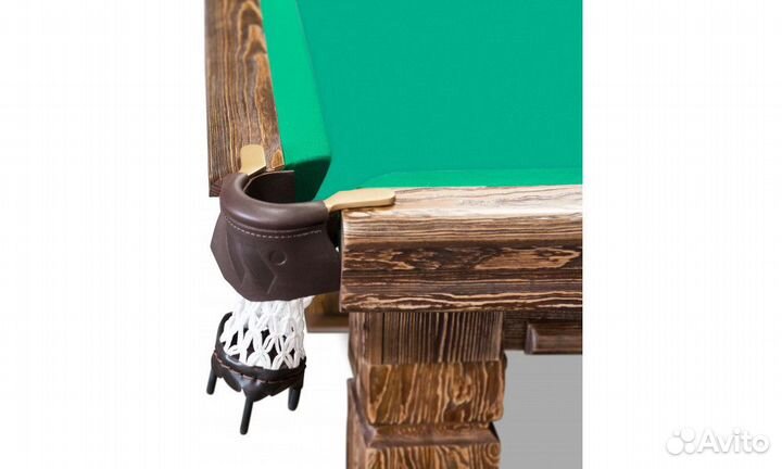 Стол / пирамида 