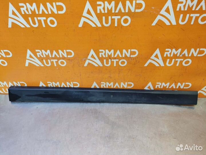 Молдинг двери передний правый Bmw X1 F48 2015-2022