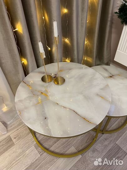 Журнальный столик золотой круглый