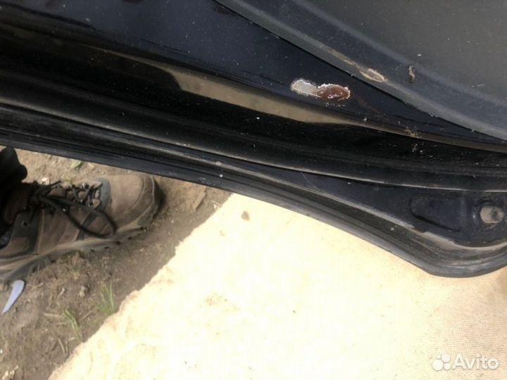 Дверь боковая задняя левая Toyota Prius ZVW30