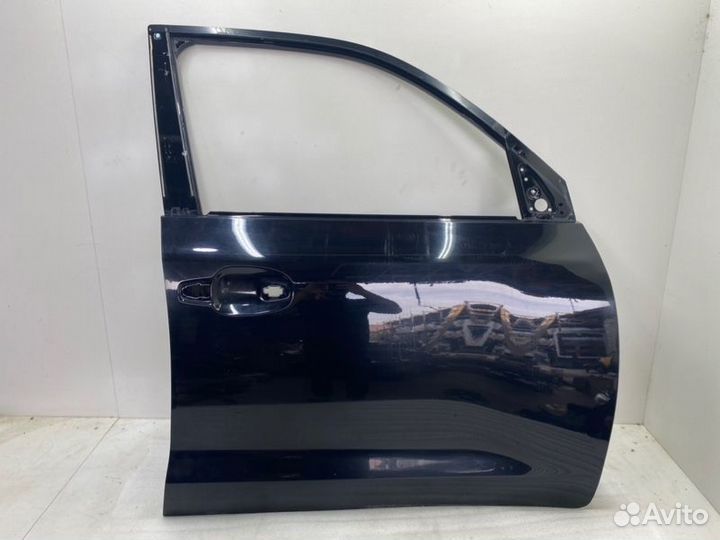 Дверь передняя правая Toyota Land Cruiser 200