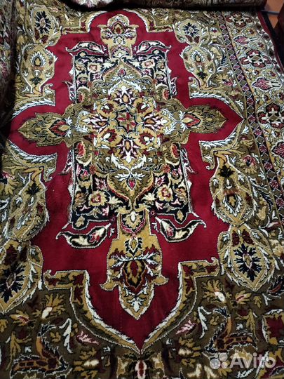 Продам ковер советский в отличном состоянии