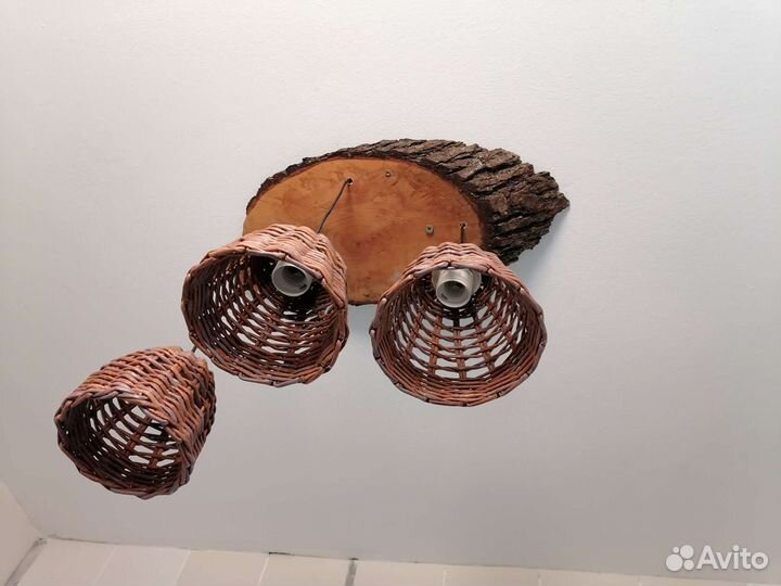 Люстра с абажуром