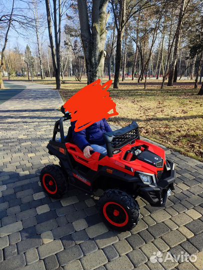 Детский электромобиль