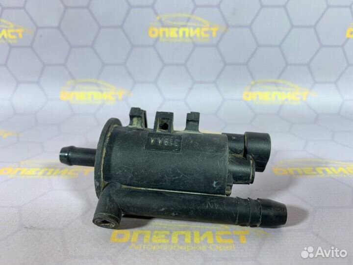 Клапан вентиляции бензобака Opel Astra G Z16XE