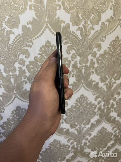 iPhone X 64gb черный