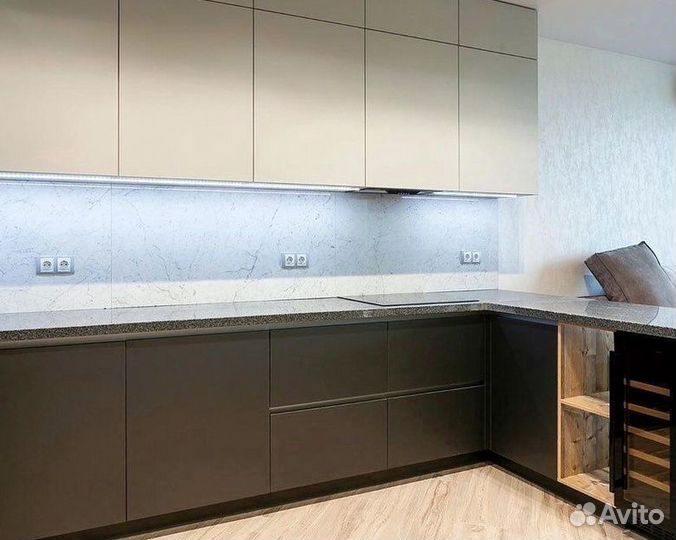 Кухонный гарнитур в стиле модерн