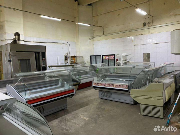 Витрины кондитерские лари банеты