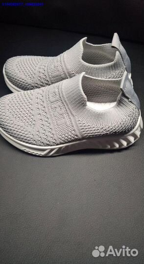 Детские кроссовки изики (Арт.84016)