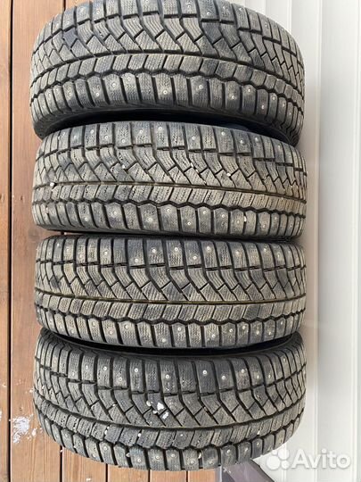 Viatti Brina Nordico V-522 215/55 R17 94T