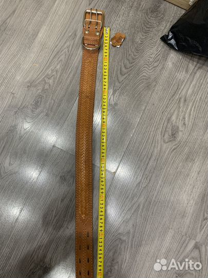 Ошейники и шлейка для собак