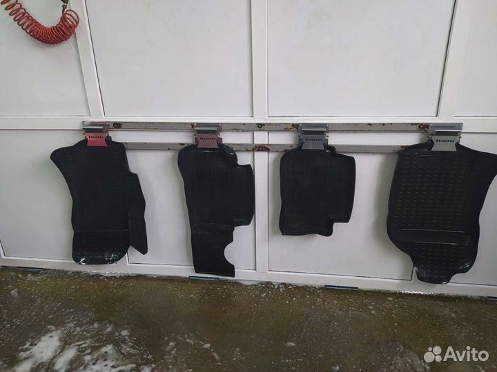 Автомобильные коврики бу