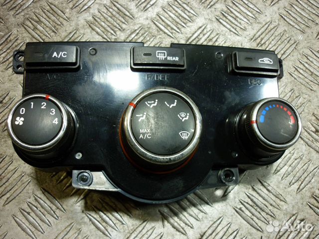 Блок управления печкой Kia Cerato 2