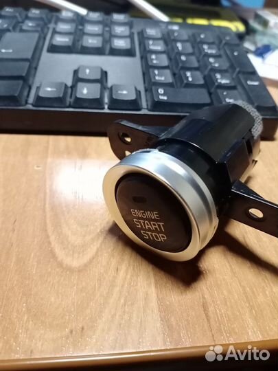 Кнопка запуска /выключения двигателя Sorento