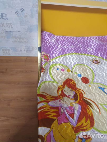 Детская кровать карета