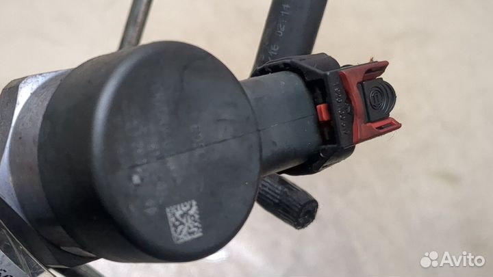 Рампа топливная Opel Insignia, 2017