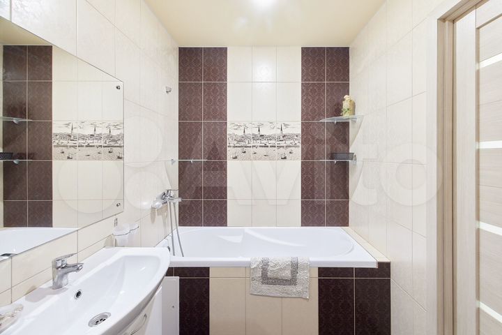 2-к. квартира, 65 м², 12/19 эт.