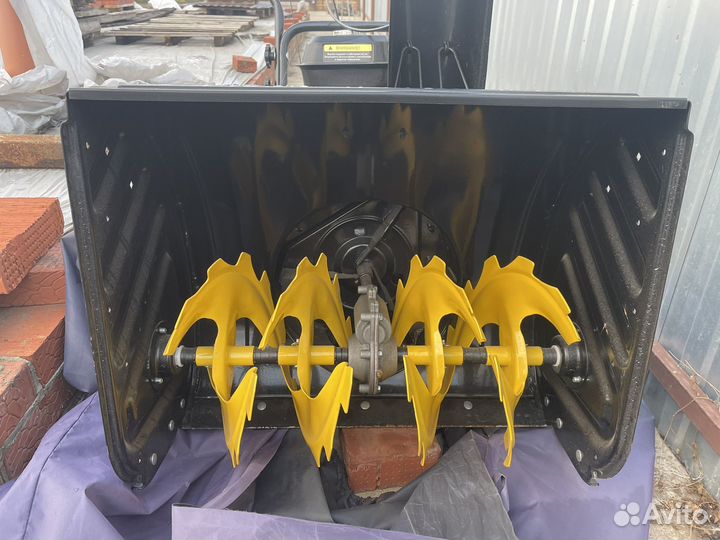 Снегоуборщик huter SGC 5500X