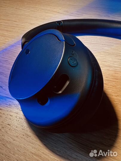 Наушники Sony WH-CH720N