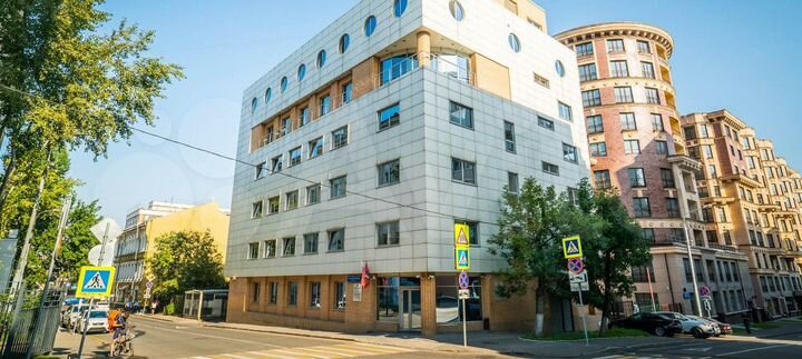 Здание с подземным паркингом на Курской