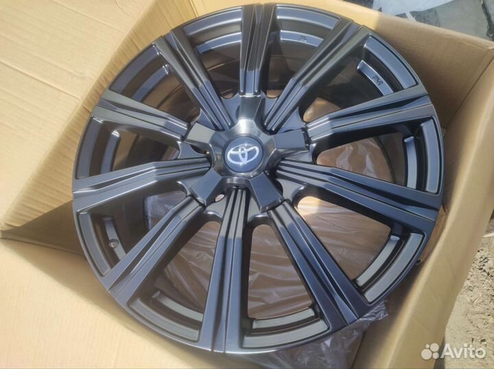 Диски на Toyota land cruiser 200 r21 5x150 новые