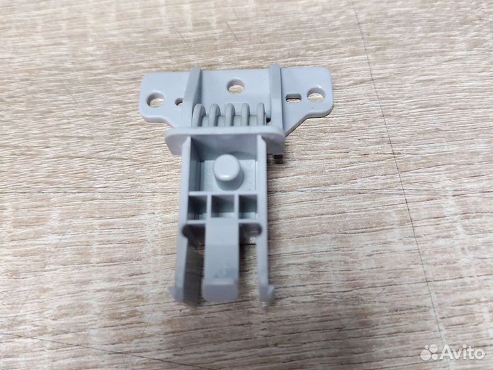 Шарнир правый LX5182003 brother dcp-7057