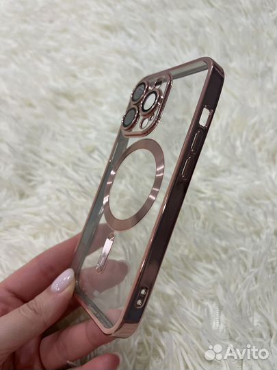 Чехол на iPhone 13 pro