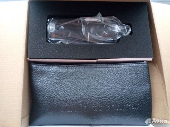 Профессиональный микрофон - Audio-Technica AT2020