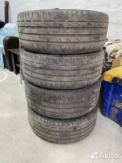 Bridgestone Potenza S001 215/55 R16