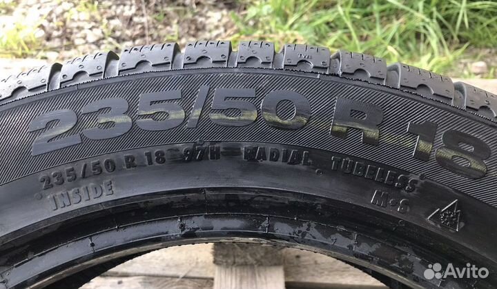 Continental ContiCrossContact Winter 235/50 R18