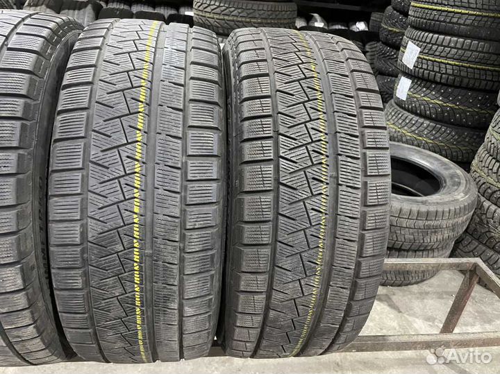 Pirelli Ice Asimmetrico 225/45 R17 91Q