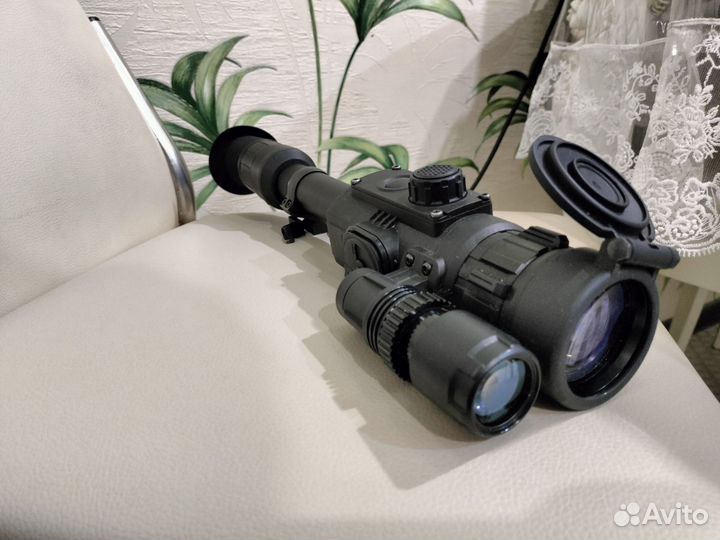 Прицел ночного видения yukon
