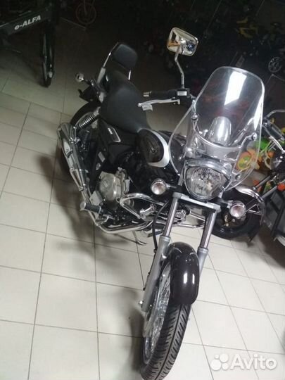 Мотоцикл Bajaj Avenger Cruise 220