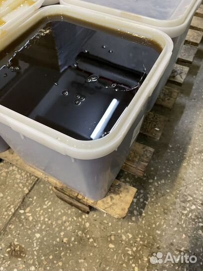 Свежий гречишный мёд оптом