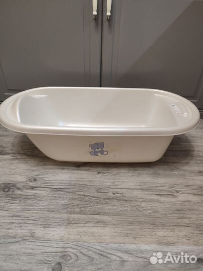 Ванночка для купания новорожденных