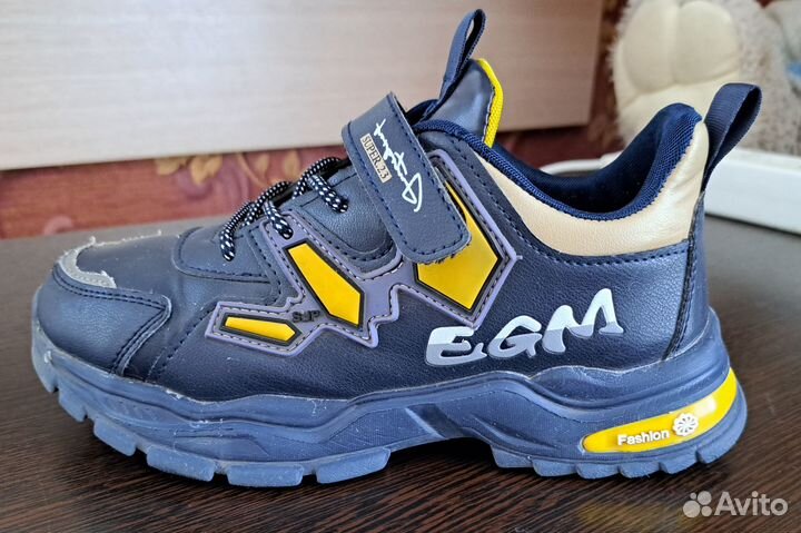 Кроссовки детские 36 размер