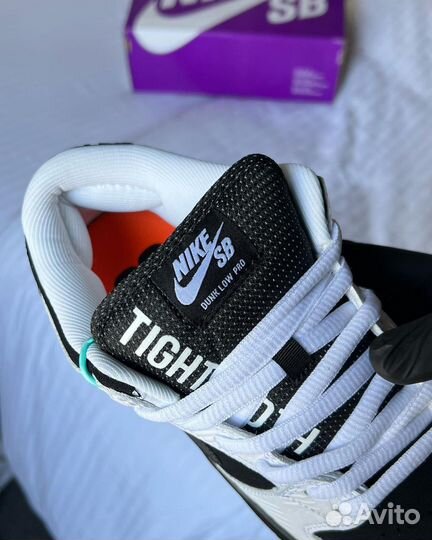 Tightbooth X Dunk Low SB