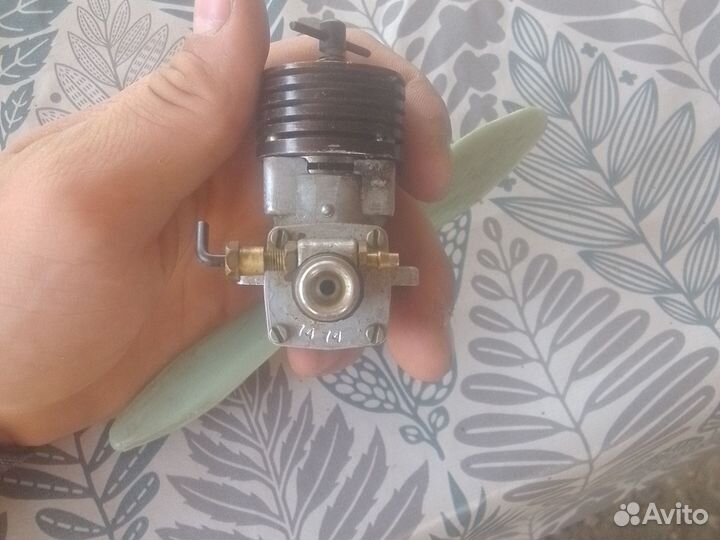 Авиационный двигатель