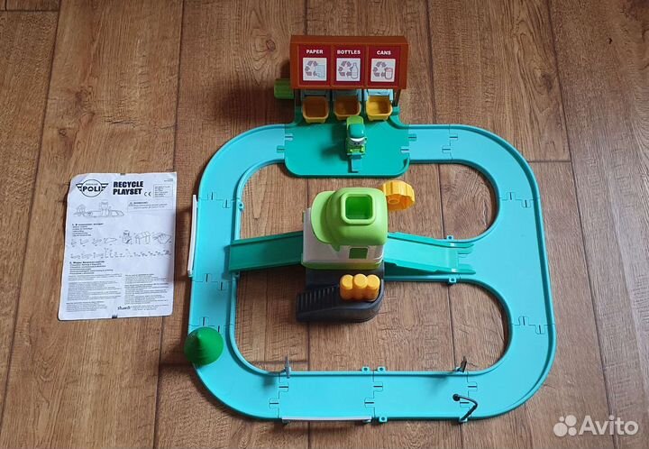 Робокар поли