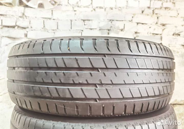 Michelin Latitude Sport 3 235/65 R17 104W